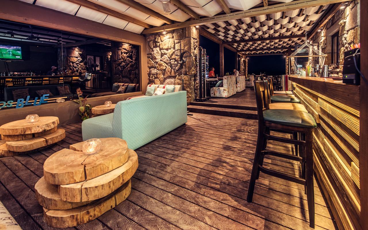 ホテル Keros Blue - Luxury In Wilderness Kalliopi エクステリア 写真
